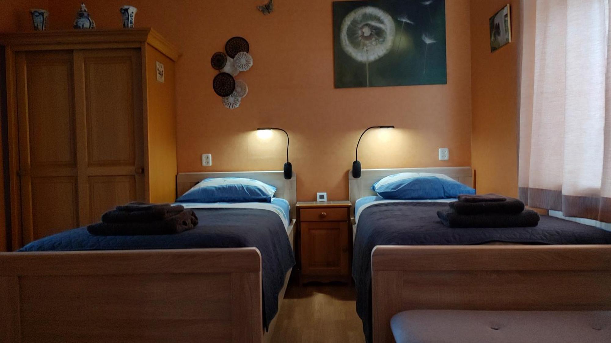 B&B De Vlinder ハルデンベルグ エクステリア 写真